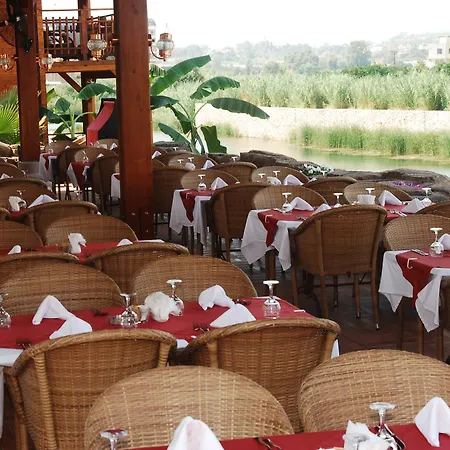 منتجع Long Alanya Turkler
