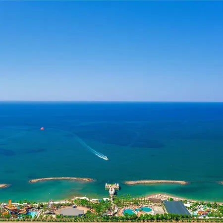 Long Alanya منتجع