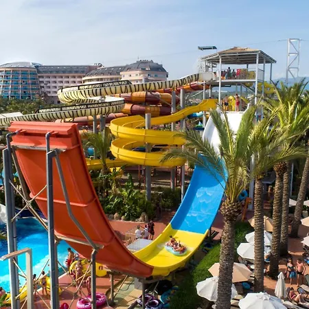 Semesteranläggning (resort) Long Alanya